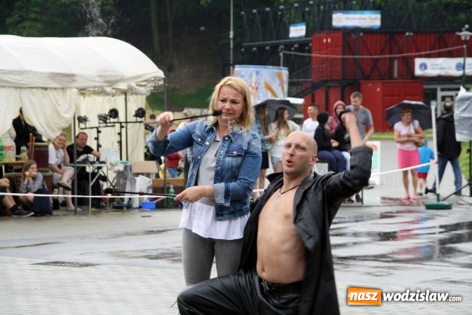 Zdjęcie w galerii na portalu naszwodzislaw.com: Walczyli o 3 tys. zł, czyli drugi dzień Wodzisławskiego Festiwalu Kuglarzy za nami wiadomości z regionu