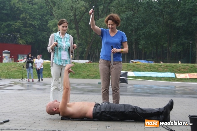 Zdjęcie w galerii na portalu naszwodzislaw.com: Walczyli o 3 tys. zł, czyli drugi dzień Wodzisławskiego Festiwalu Kuglarzy za nami wiadomości z regionu