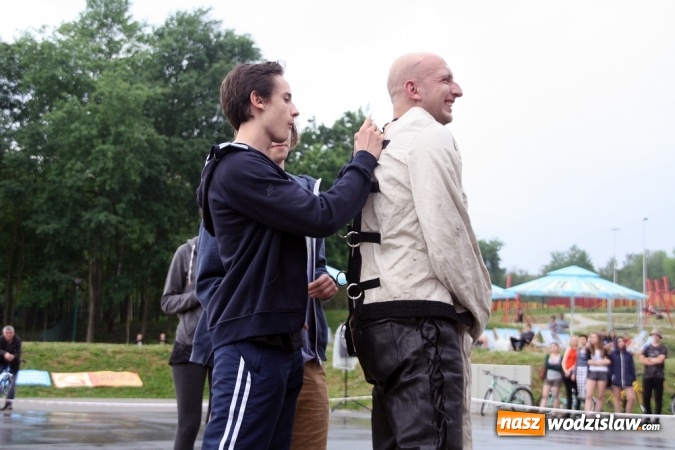 Zdjęcie w galerii na portalu naszwodzislaw.com: Walczyli o 3 tys. zł, czyli drugi dzień Wodzisławskiego Festiwalu Kuglarzy za nami wiadomości z regionu