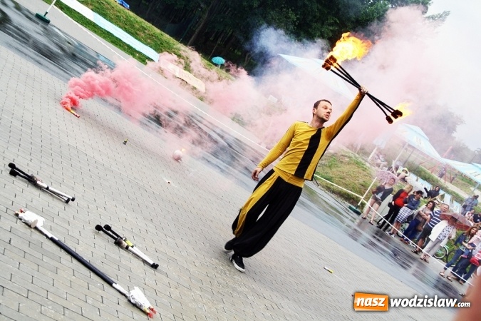 Zdjęcie w galerii na portalu naszwodzislaw.com: Walczyli o 3 tys. zł, czyli drugi dzień Wodzisławskiego Festiwalu Kuglarzy za nami wiadomości z regionu