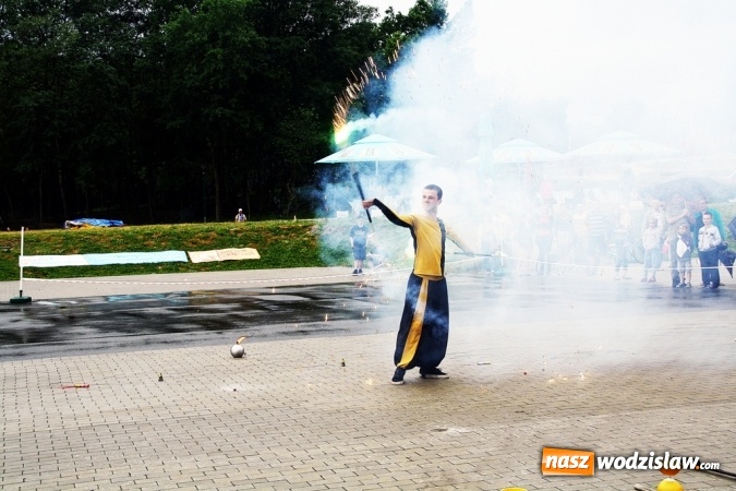 Zdjęcie w galerii na portalu naszwodzislaw.com: Walczyli o 3 tys. zł, czyli drugi dzień Wodzisławskiego Festiwalu Kuglarzy za nami wiadomości z regionu