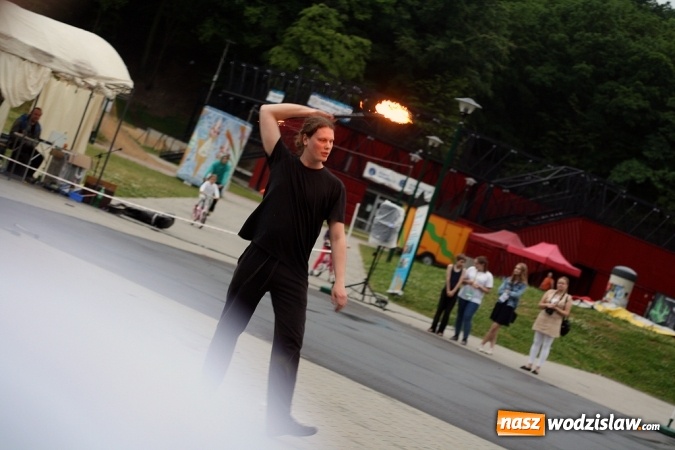 Zdjęcie w galerii na portalu naszwodzislaw.com: Walczyli o 3 tys. zł, czyli drugi dzień Wodzisławskiego Festiwalu Kuglarzy za nami wiadomości z regionu