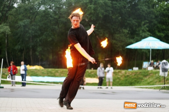 Zdjęcie w galerii na portalu naszwodzislaw.com: Walczyli o 3 tys. zł, czyli drugi dzień Wodzisławskiego Festiwalu Kuglarzy za nami wiadomości z regionu