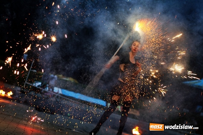 Zdjęcie w galerii na portalu naszwodzislaw.com: Walczyli o 3 tys. zł, czyli drugi dzień Wodzisławskiego Festiwalu Kuglarzy za nami wiadomości z regionu