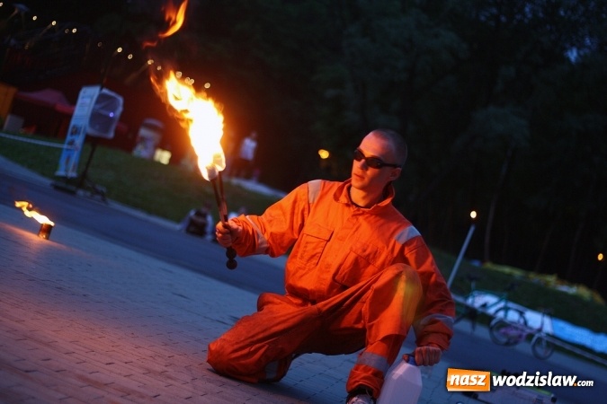 Zdjęcie w galerii na portalu naszwodzislaw.com: Walczyli o 3 tys. zł, czyli drugi dzień Wodzisławskiego Festiwalu Kuglarzy za nami wiadomości z regionu