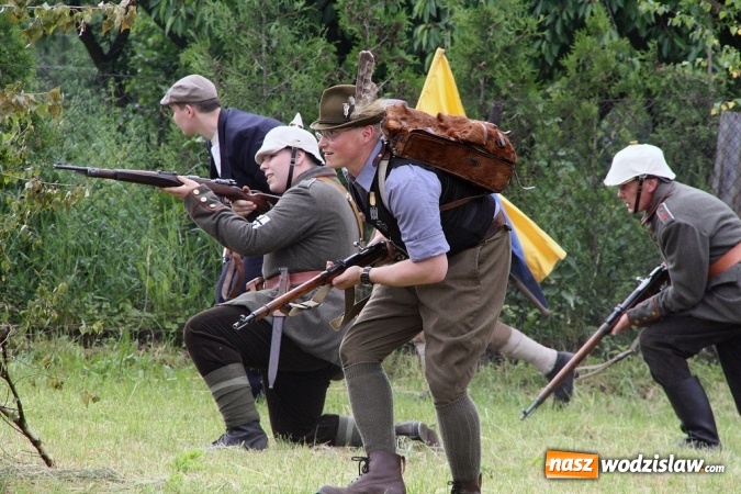 Zdjęcie w galerii na portalu naszwodzislaw.com: Inscenizacja Powstańcza w Bukowie - fotorelacja wiadomości z regionu