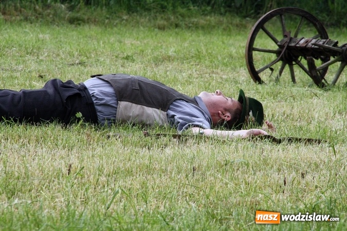 Zdjęcie w galerii na portalu naszwodzislaw.com: Inscenizacja Powstańcza w Bukowie - fotorelacja wiadomości z regionu