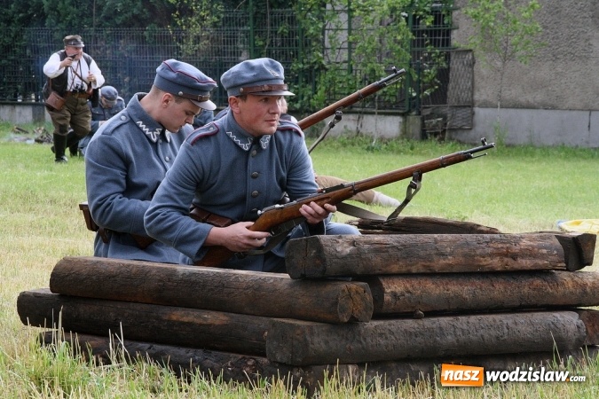 Zdjęcie w galerii na portalu naszwodzislaw.com: Inscenizacja Powstańcza w Bukowie - fotorelacja wiadomości z regionu