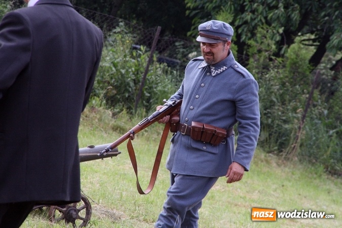 Zdjęcie w galerii na portalu naszwodzislaw.com: Inscenizacja Powstańcza w Bukowie - fotorelacja wiadomości z regionu