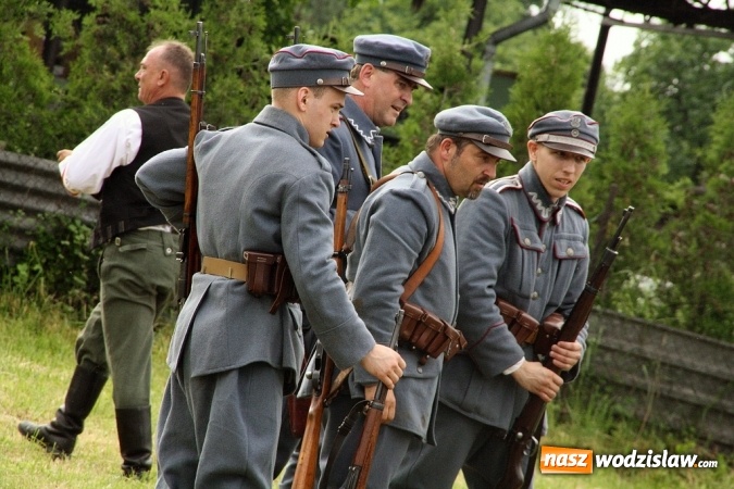 Zdjęcie w galerii na portalu naszwodzislaw.com: Inscenizacja Powstańcza w Bukowie - fotorelacja wiadomości z regionu