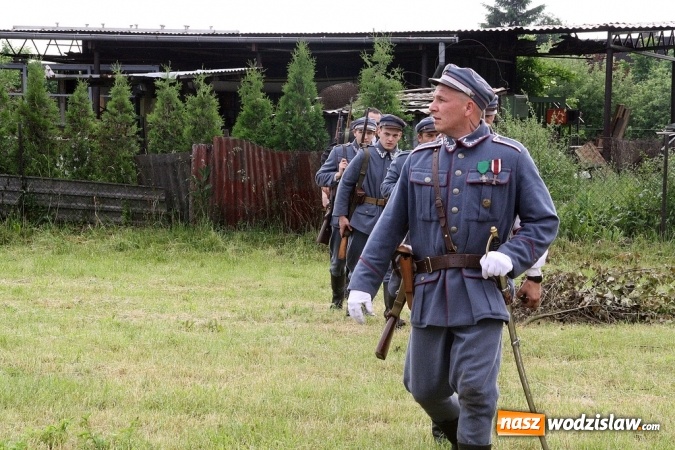 Zdjęcie w galerii na portalu naszwodzislaw.com: Inscenizacja Powstańcza w Bukowie - fotorelacja wiadomości z regionu