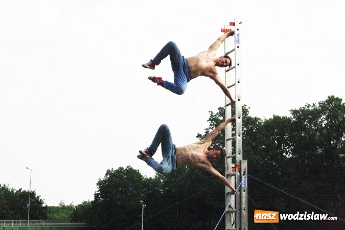 Zdjęcie w galerii na portalu naszwodzislaw.com: Festiwal Kolorów zagościł do Wodzisławia wiadomości z regionu