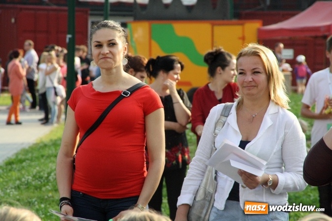 Zdjęcie w galerii na portalu naszwodzislaw.com: Festiwal Kolorów zagościł do Wodzisławia wiadomości z regionu