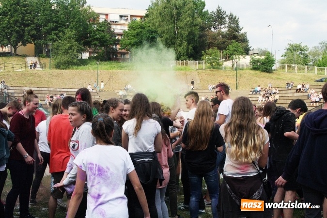 Zdjęcie w galerii na portalu naszwodzislaw.com: Festiwal Kolorów zagościł do Wodzisławia wiadomości z regionu