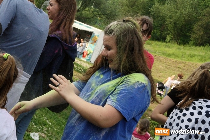 Zdjęcie w galerii na portalu naszwodzislaw.com: Festiwal Kolorów zagościł do Wodzisławia wiadomości z regionu