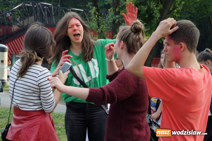 Zdjęcie w galerii na portalu naszwodzislaw.com: Festiwal Kolorów zagościł do Wodzisławia wiadomości z regionu