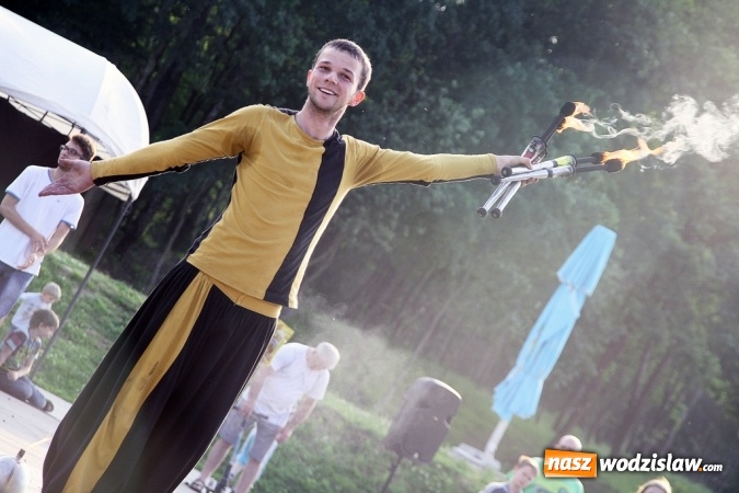 Zdjęcie w galerii na portalu naszwodzislaw.com: Festiwal Kolorów zagościł do Wodzisławia wiadomości z regionu