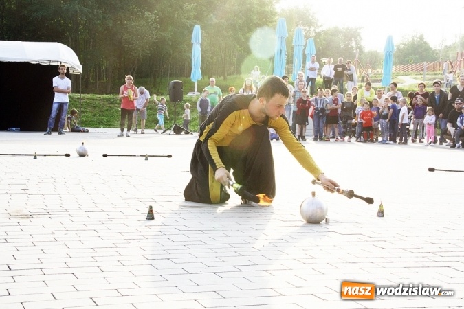 Zdjęcie w galerii na portalu naszwodzislaw.com: Festiwal Kolorów zagościł do Wodzisławia wiadomości z regionu