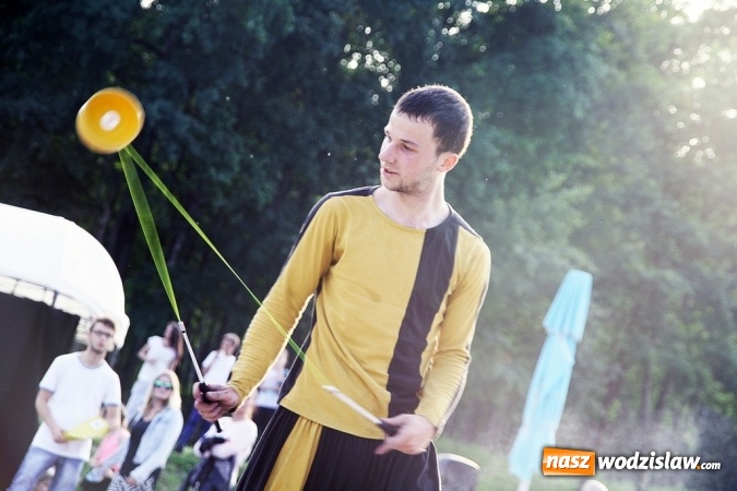 Zdjęcie w galerii na portalu naszwodzislaw.com: Festiwal Kolorów zagościł do Wodzisławia wiadomości z regionu