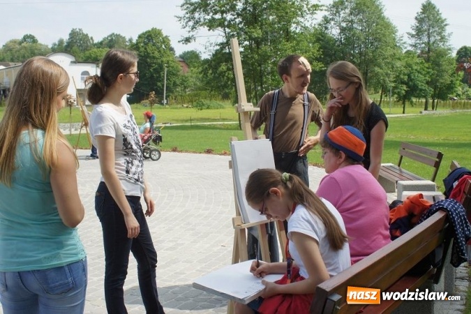 Zdjęcie w galerii na portalu naszwodzislaw.com: Plener malarski Caritasu w Parku w Mszanie wiadomości z regionu