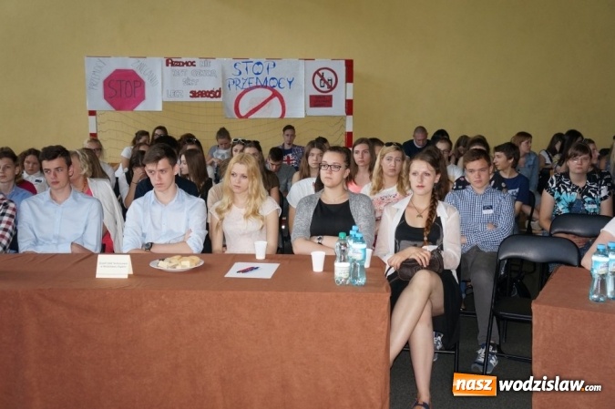 Zdjęcie w galerii na portalu naszwodzislaw.com: Wybijali rytm 