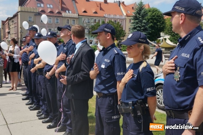 Zdjęcie w galerii na portalu naszwodzislaw.com: Wybijali rytm 