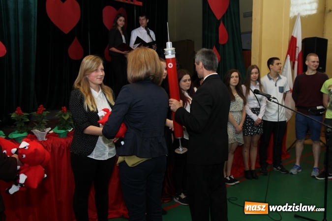 Zdjęcie w galerii na portalu naszwodzislaw.com: W ZSP numer 2 w Rydułtowach przybywa honorowych Dawców krwi  wiadomości z regionu