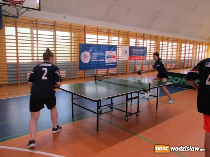 Zdjęcie w galerii na portalu naszwodzislaw.com: Rozegrali turniej tenisa stołowego z okazji Dnia Dziecka  wiadomości z regionu