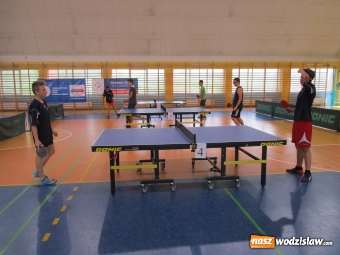 Zdjęcie w galerii na portalu naszwodzislaw.com: Rozegrali turniej tenisa stołowego z okazji Dnia Dziecka  wiadomości z regionu