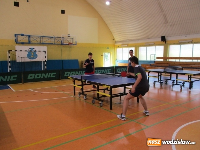 Zdjęcie w galerii na portalu naszwodzislaw.com: Rozegrali turniej tenisa stołowego z okazji Dnia Dziecka  wiadomości z regionu