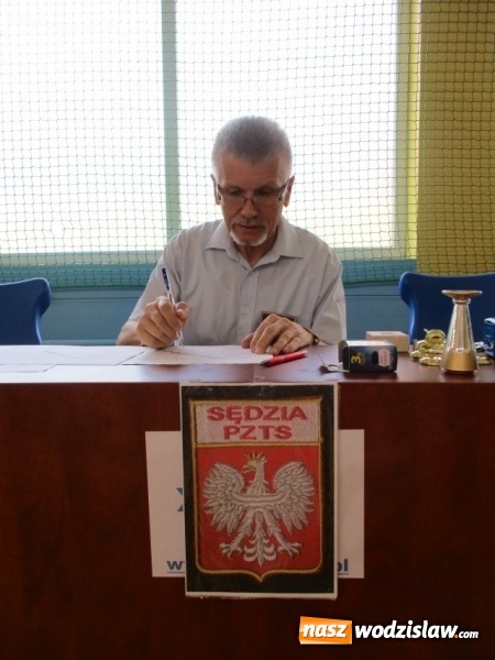 Zdjęcie w galerii na portalu naszwodzislaw.com: Rozegrali turniej tenisa stołowego z okazji Dnia Dziecka  wiadomości z regionu