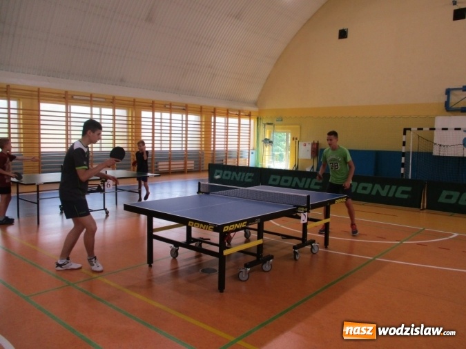 Zdjęcie w galerii na portalu naszwodzislaw.com: Rozegrali turniej tenisa stołowego z okazji Dnia Dziecka  wiadomości z regionu