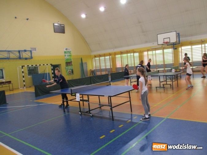 Zdjęcie w galerii na portalu naszwodzislaw.com: Rozegrali turniej tenisa stołowego z okazji Dnia Dziecka  wiadomości z regionu