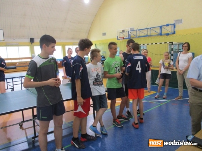 Zdjęcie w galerii na portalu naszwodzislaw.com: Rozegrali turniej tenisa stołowego z okazji Dnia Dziecka  wiadomości z regionu