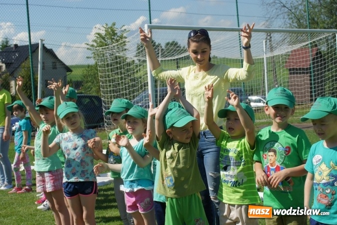 Zdjęcie w galerii na portalu naszwodzislaw.com: Mszana: Dzień Dziecka na sportowo  wiadomości z regionu