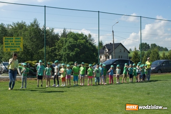 Zdjęcie w galerii na portalu naszwodzislaw.com: Mszana: Dzień Dziecka na sportowo  wiadomości z regionu