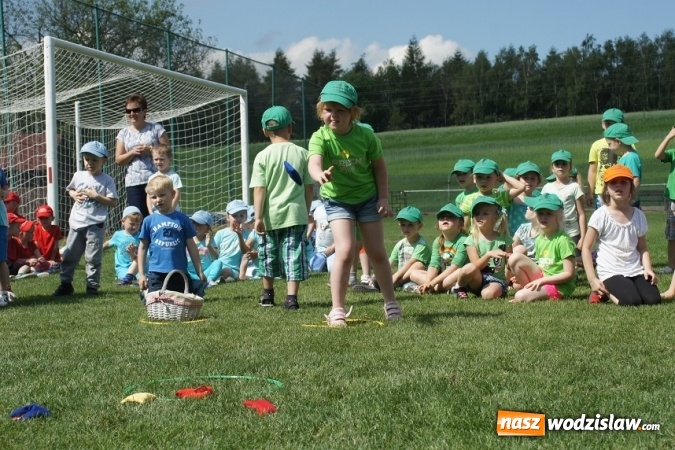 Zdjęcie w galerii na portalu naszwodzislaw.com: Mszana: Dzień Dziecka na sportowo  wiadomości z regionu