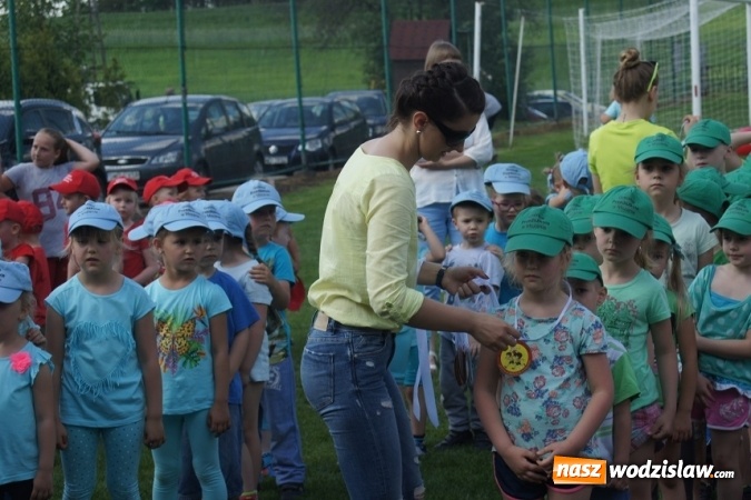 Zdjęcie w galerii na portalu naszwodzislaw.com: Mszana: Dzień Dziecka na sportowo  wiadomości z regionu