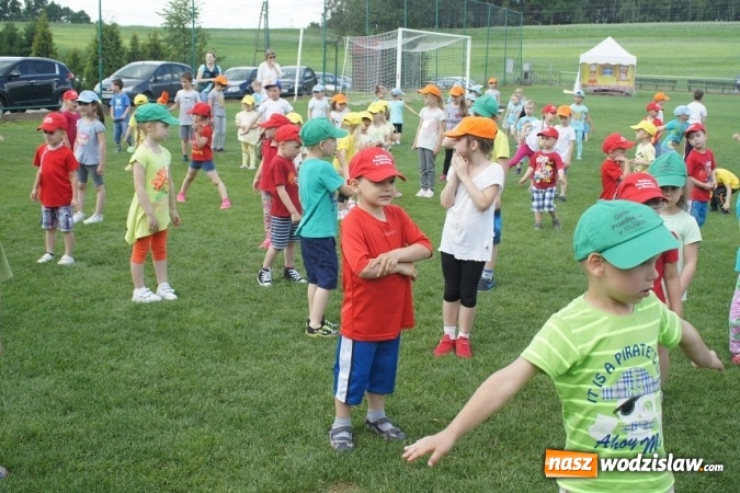Zdjęcie w galerii na portalu naszwodzislaw.com: Mszana: Dzień Dziecka na sportowo  wiadomości z regionu