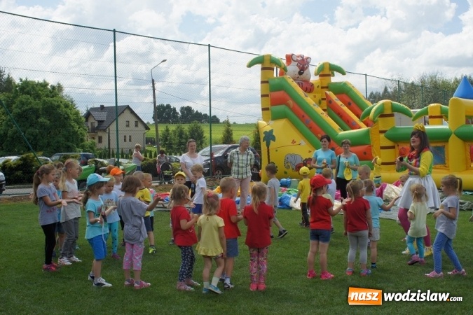 Zdjęcie w galerii na portalu naszwodzislaw.com: Mszana: Dzień Dziecka na sportowo  wiadomości z regionu