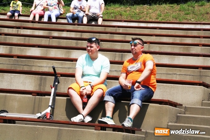 Zdjęcie w galerii na portalu naszwodzislaw.com: Motoryzacyjny Dzień Dziecka na Trzech Wzg&oacute;rzach wiadomości z regionu