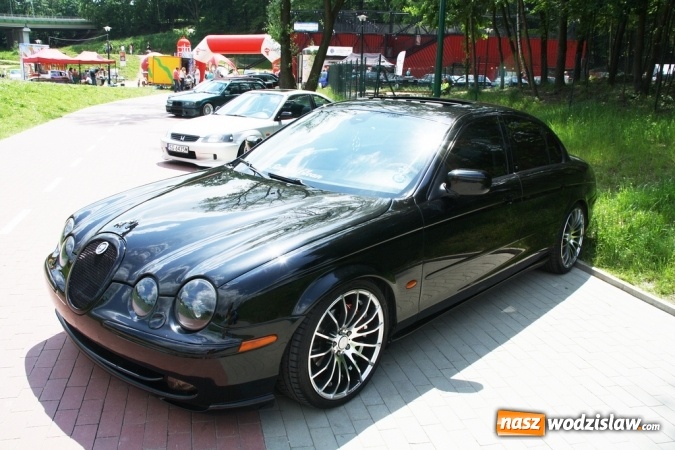 Zdjęcie w galerii na portalu naszwodzislaw.com: Motoryzacyjny Dzień Dziecka na Trzech Wzg&oacute;rzach wiadomości z regionu