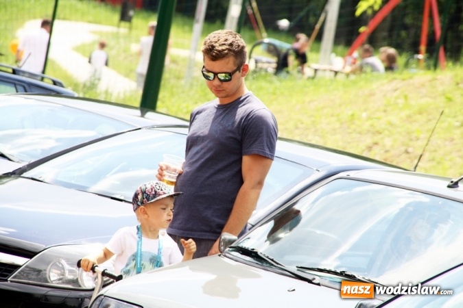 Zdjęcie w galerii na portalu naszwodzislaw.com: Motoryzacyjny Dzień Dziecka na Trzech Wzg&oacute;rzach wiadomości z regionu