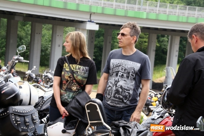 Zdjęcie w galerii na portalu naszwodzislaw.com: Motoryzacyjny Dzień Dziecka na Trzech Wzg&oacute;rzach wiadomości z regionu