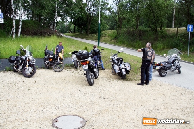 Zdjęcie w galerii na portalu naszwodzislaw.com: Motoryzacyjny Dzień Dziecka na Trzech Wzg&oacute;rzach wiadomości z regionu