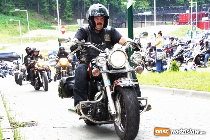 Zdjęcie w galerii na portalu naszwodzislaw.com: Motoryzacyjny Dzień Dziecka na Trzech Wzg&oacute;rzach wiadomości z regionu