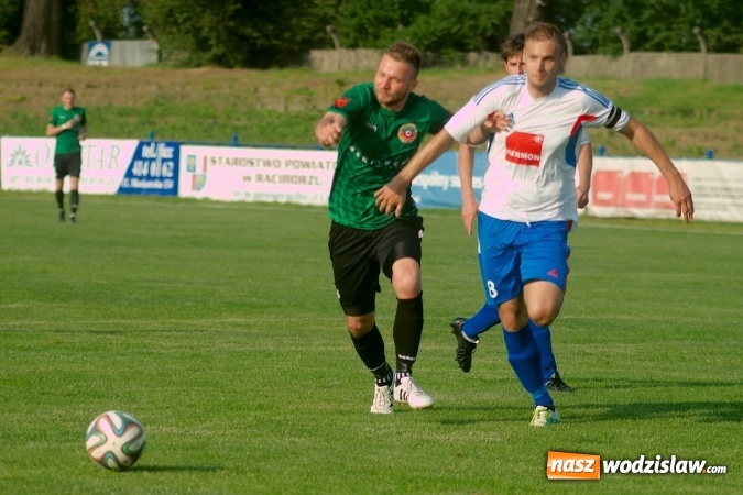 Zdjęcie w galerii na portalu naszwodzislaw.com: Unia Turza Śląska zremisowała w starciu ze swą imienniczką z Raciborza wiadomości z regionu