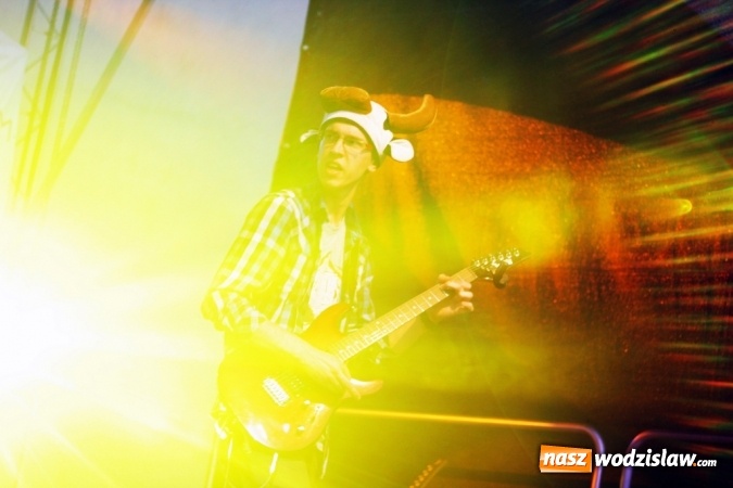 Zdjęcie w galerii na portalu naszwodzislaw.com: Szymona Wydra & CARPE DIEM gwiazdą wieczoru Dni Pszowa. Nie obyło się bez problemów technicznych wiadomości z regionu