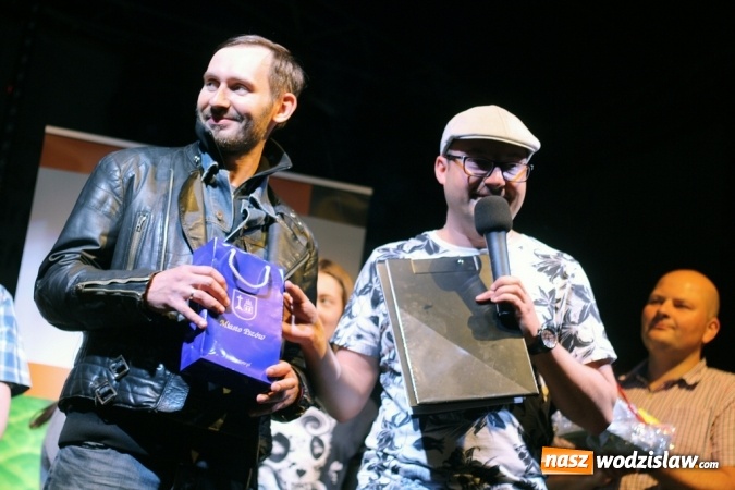 Zdjęcie w galerii na portalu naszwodzislaw.com: Szymona Wydra & CARPE DIEM gwiazdą wieczoru Dni Pszowa. Nie obyło się bez problemów technicznych wiadomości z regionu