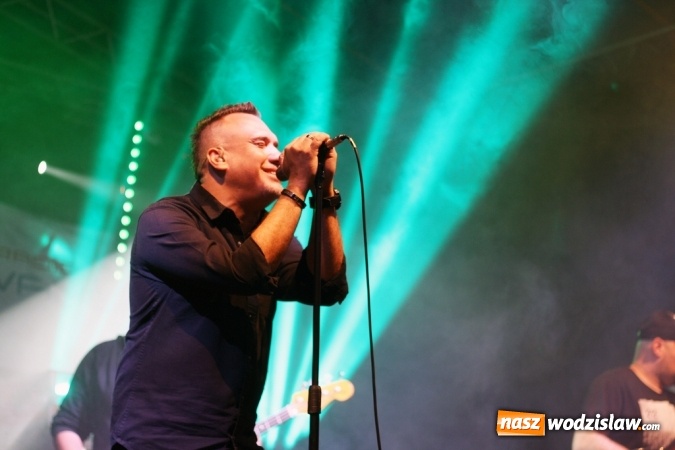 Zdjęcie w galerii na portalu naszwodzislaw.com: Szymona Wydra & CARPE DIEM gwiazdą wieczoru Dni Pszowa. Nie obyło się bez problemów technicznych wiadomości z regionu